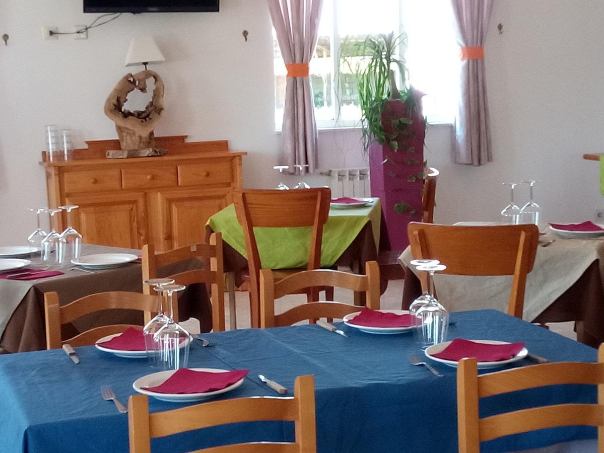 Hostal El Tropezon Matallana de Valmadrigal Εξωτερικό φωτογραφία
