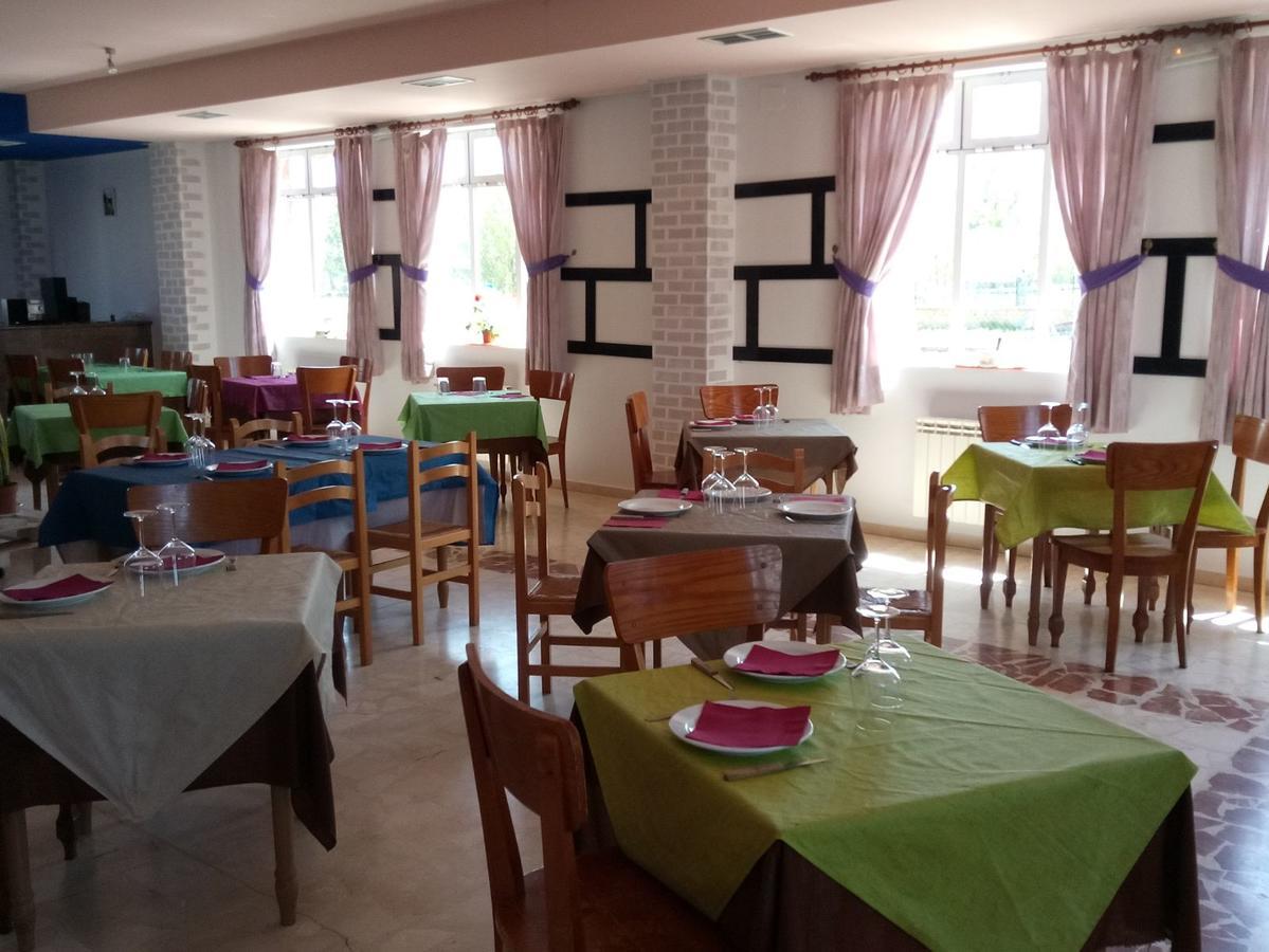 Hostal El Tropezon Matallana de Valmadrigal Εξωτερικό φωτογραφία