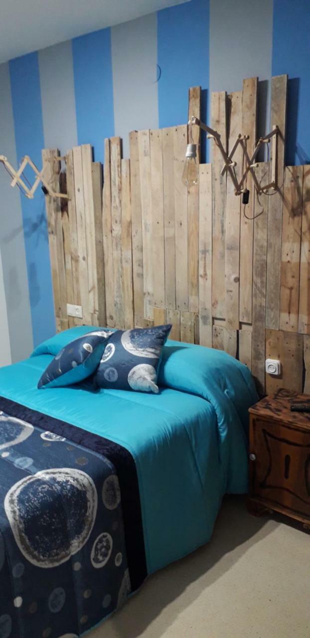 Hostal El Tropezon Matallana de Valmadrigal Εξωτερικό φωτογραφία